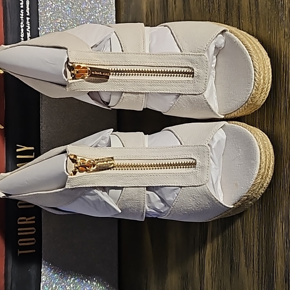 Michael Kors Damita wedge sandles